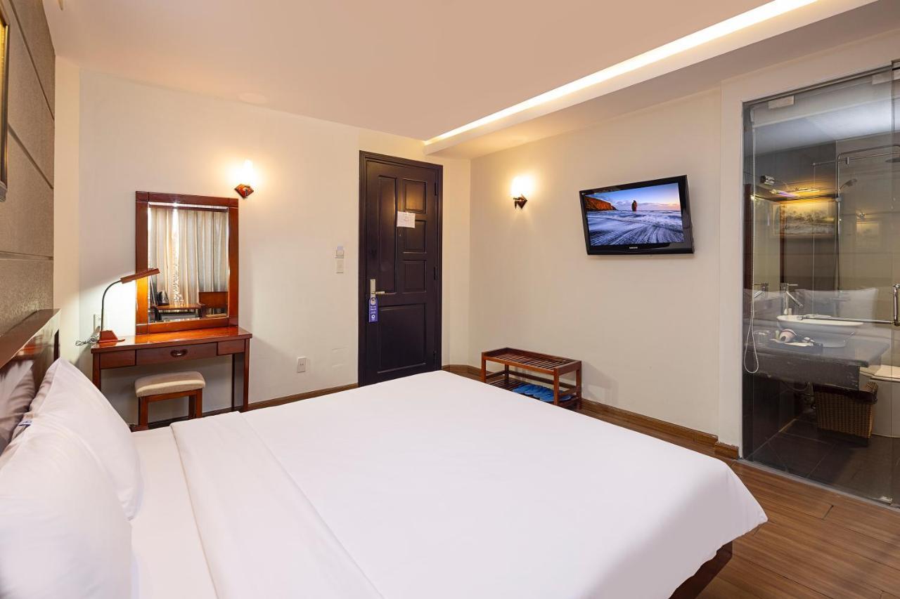 Centersea Hotel Nha Trang Exterior photo